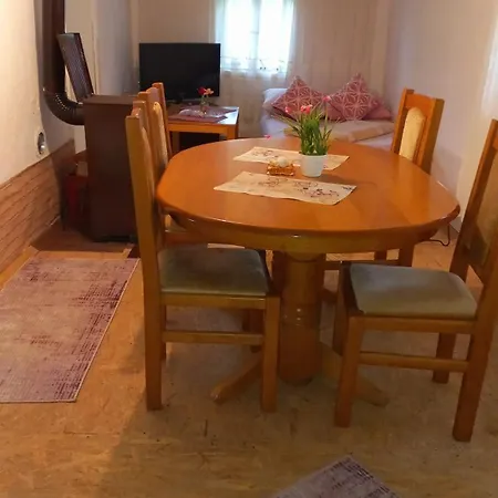 Nyaraló Family House Visoko
